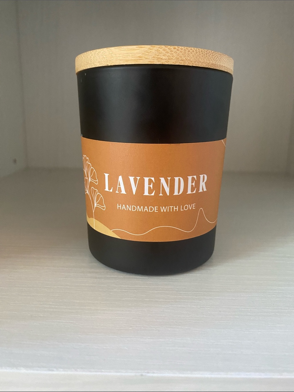 Handmade Lavander Scented Soy Candle — 7 oz | Bamboo Lid